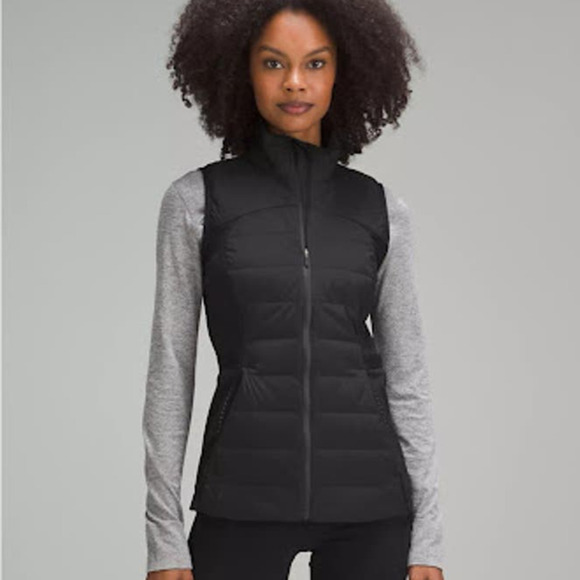 Lululemon Down for it all black full zip vest Womens size 2